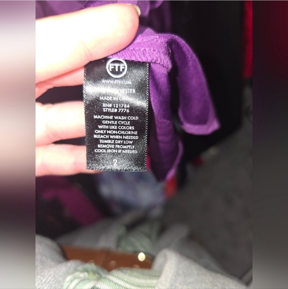 🍂🍁Fashion to figure 2x satin peplum blouse - Picture 4 of 5